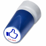 engangsstempel med thumbs upmed blaa aftryk
